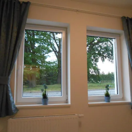 Blechernkrug Apartamento Krakow am See