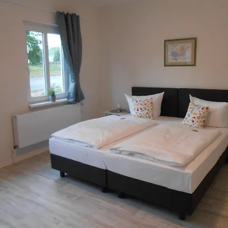 Blechernkrug Apartamento Krakow am See